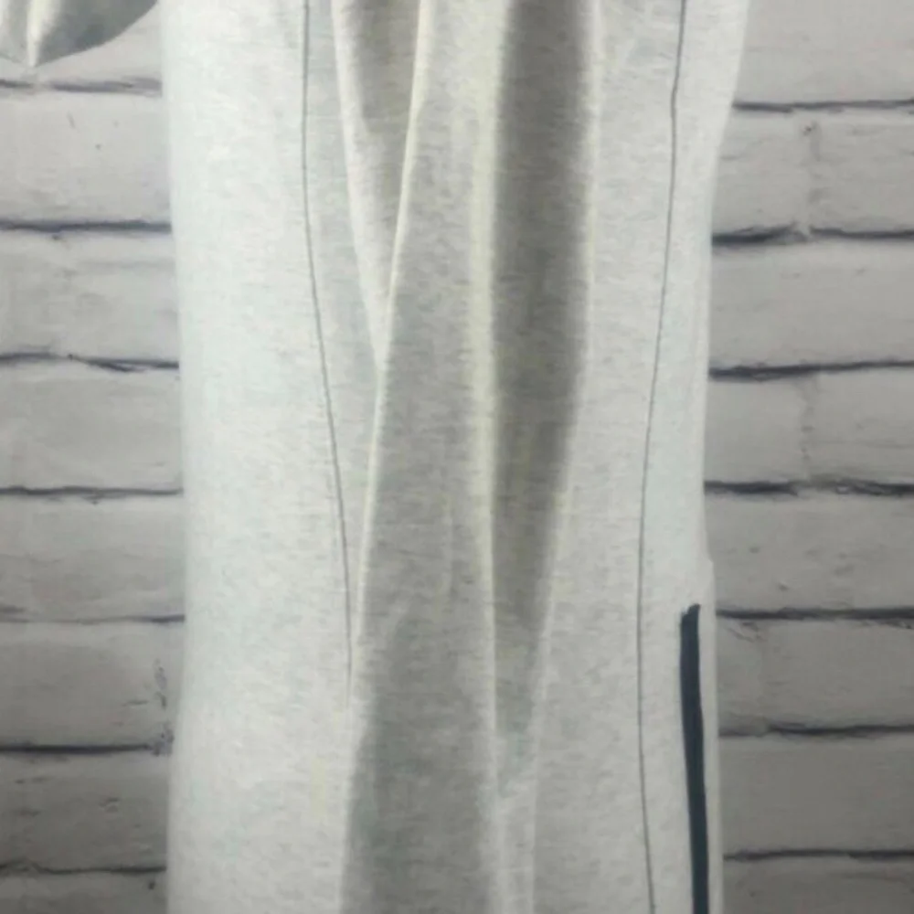 Athleta Sentry Hoodie - Picture 2 of 4